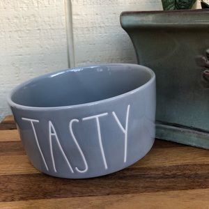 Rae Dunn “TASTY” Pet Bowl
